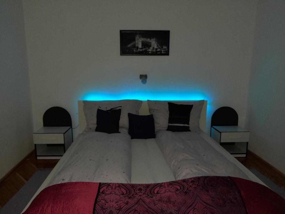 Apartmán Pecs Park Exteriér fotografie